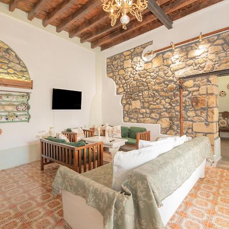 Philoxenia Traditional House Pastida Exterior photo